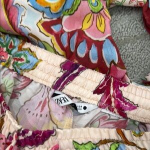 Zara Floral Multicolor pants